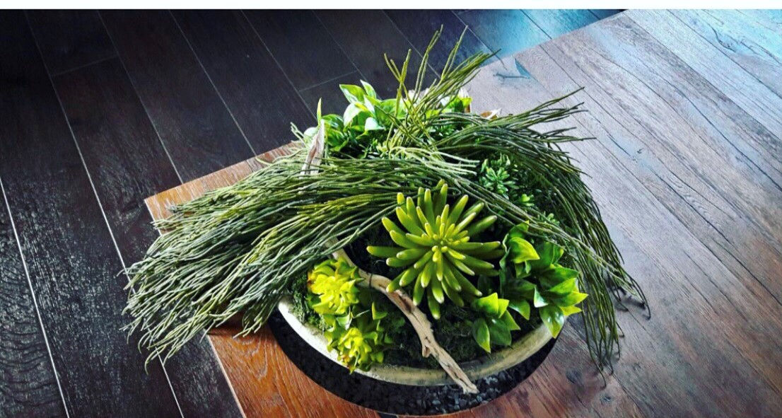 Interior floral arrangement 1
